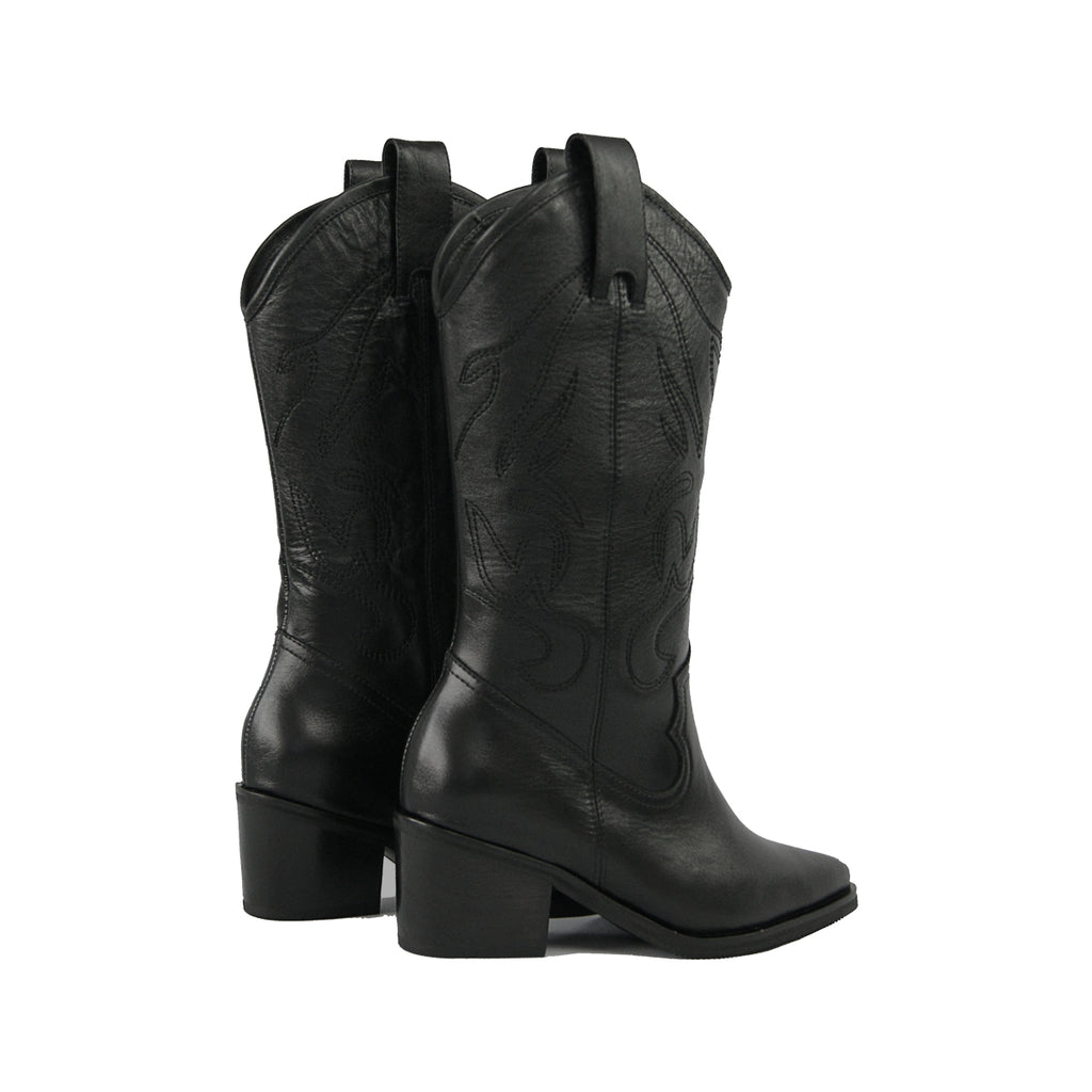 Black Cowboy Boots